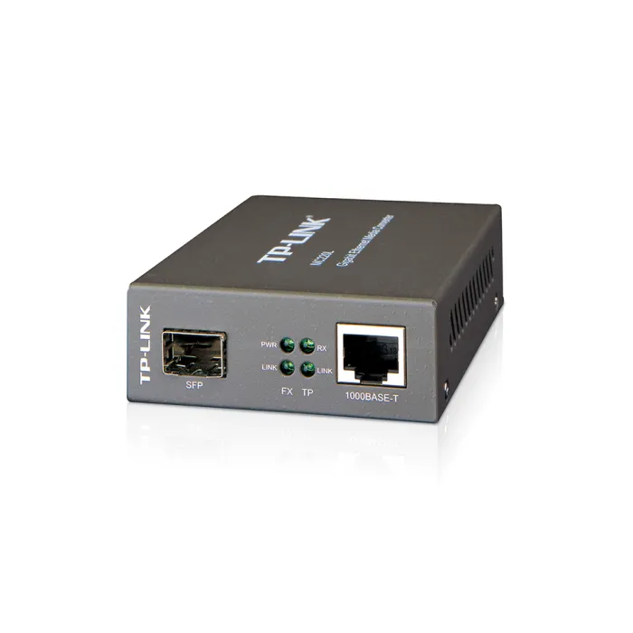 TP-Link MC220L Gigabit SFP медиен конвертор