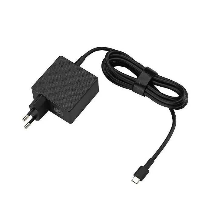 Зарядно устройство за лаптоп ASUS, 68 W, USB-C, изход 20 V, вход 100–240 V, черно